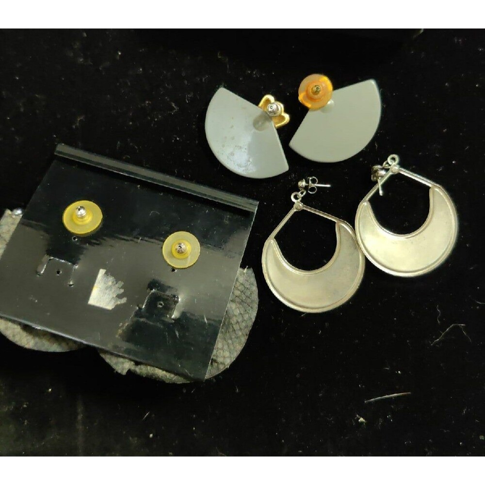 Large Earrings Collection - Picture 2 of 2